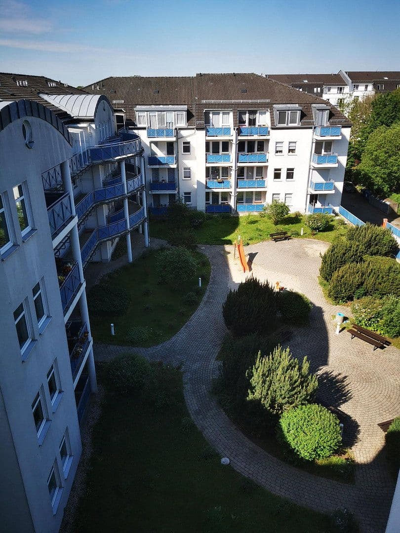 Pronájem bytu 3+1 84 m², Arthur-Bretschneider-Strasse 13, Chemnitz, Sasko Pronájem bytu 3+1 84 m², Arthur-Bretschneider-Strasse 13, Chemnitz, Sasko