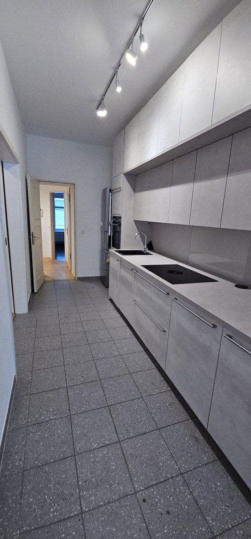Prodej bytu 2+1 61 m², Berlin, Berlín Prodej bytu 2+1 61 m², Berlin, Berlín
