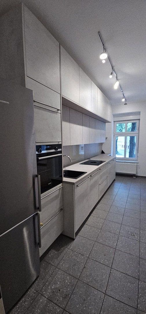 Prodej bytu 2+1 61 m², Berlin, Berlín Prodej bytu 2+1 61 m², Berlin, Berlín