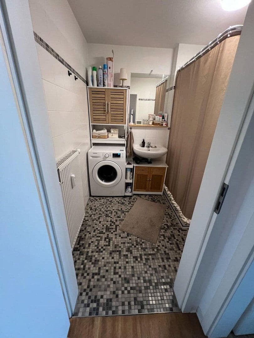 Pronájem bytu 1+kk 43 m², Zum Wasserturm 10, Potsdam, Braniborsko Pronájem bytu 1+kk 43 m², Zum Wasserturm 10, Potsdam, Braniborsko