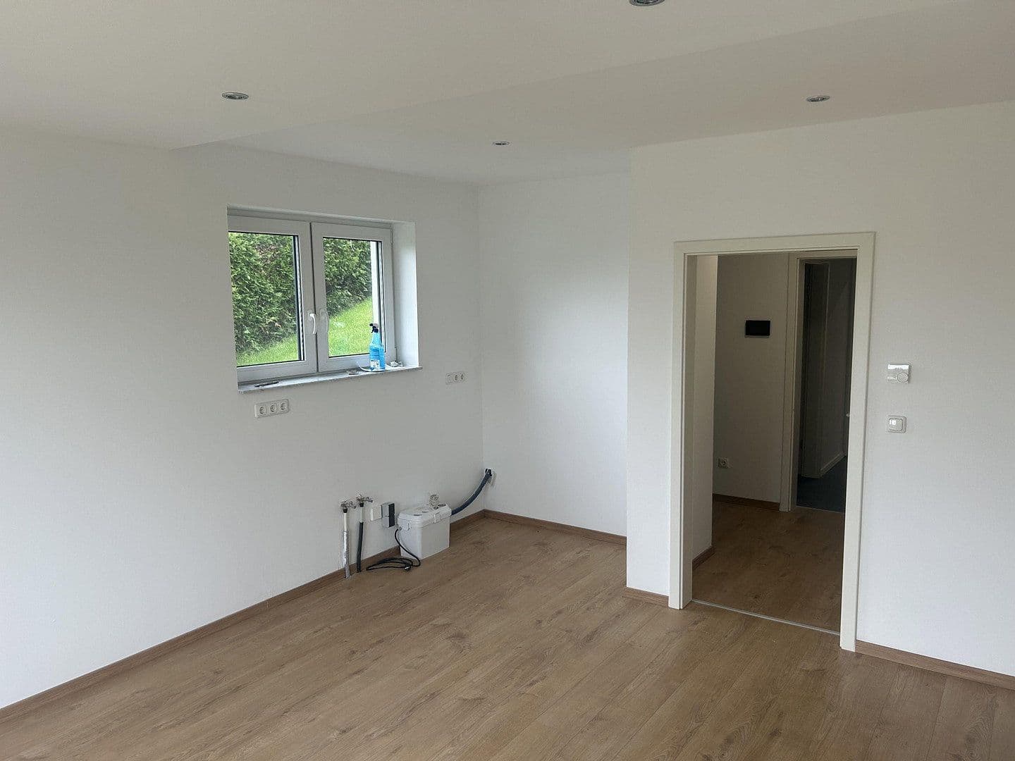 Prodej bytu 3+1 55 m², Petersberg, Hessen Prodej bytu 3+1 55 m², Petersberg, Hessen