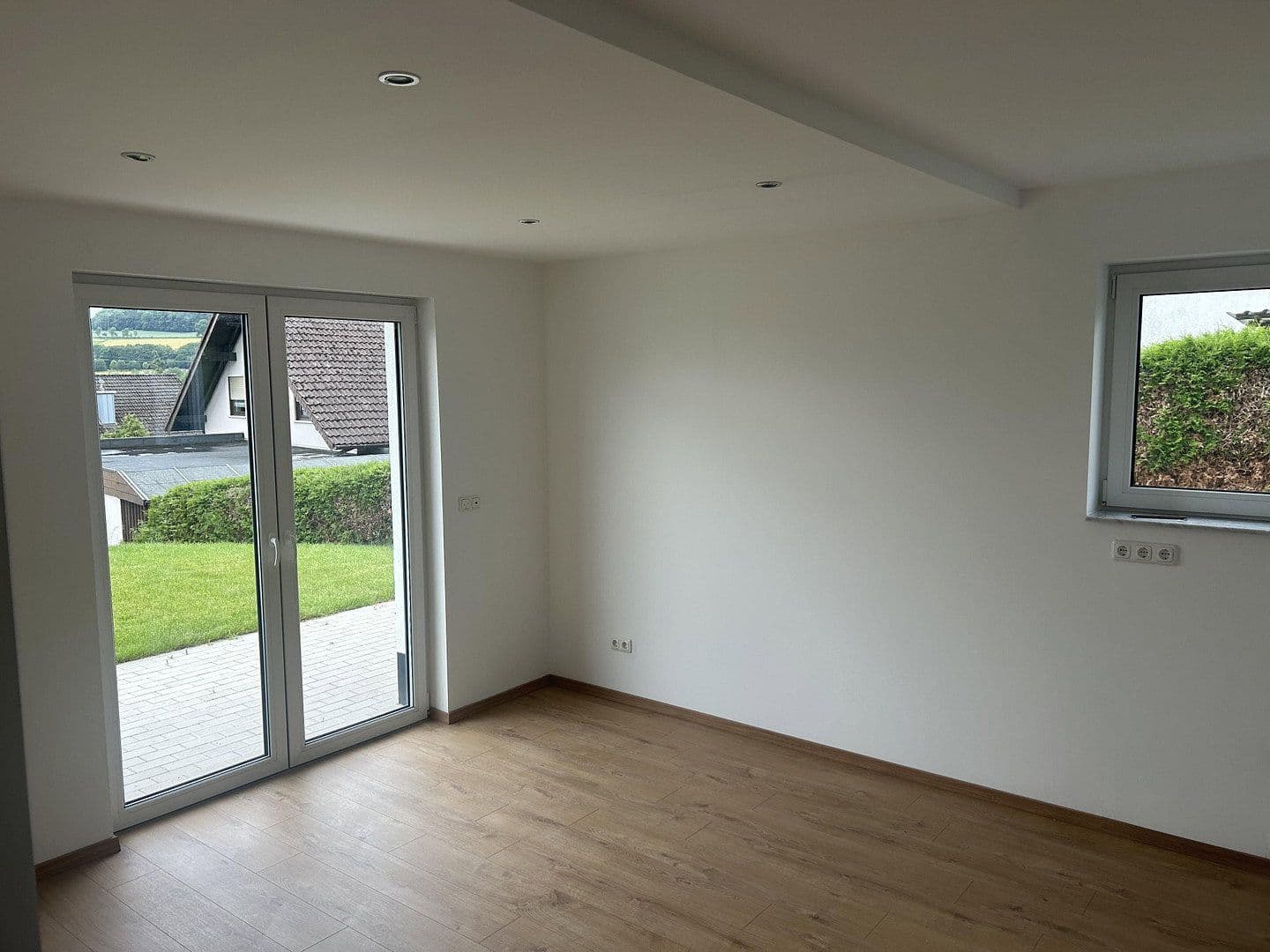 Prodej bytu 3+1 55 m², Petersberg, Hessen Prodej bytu 3+1 55 m², Petersberg, Hessen