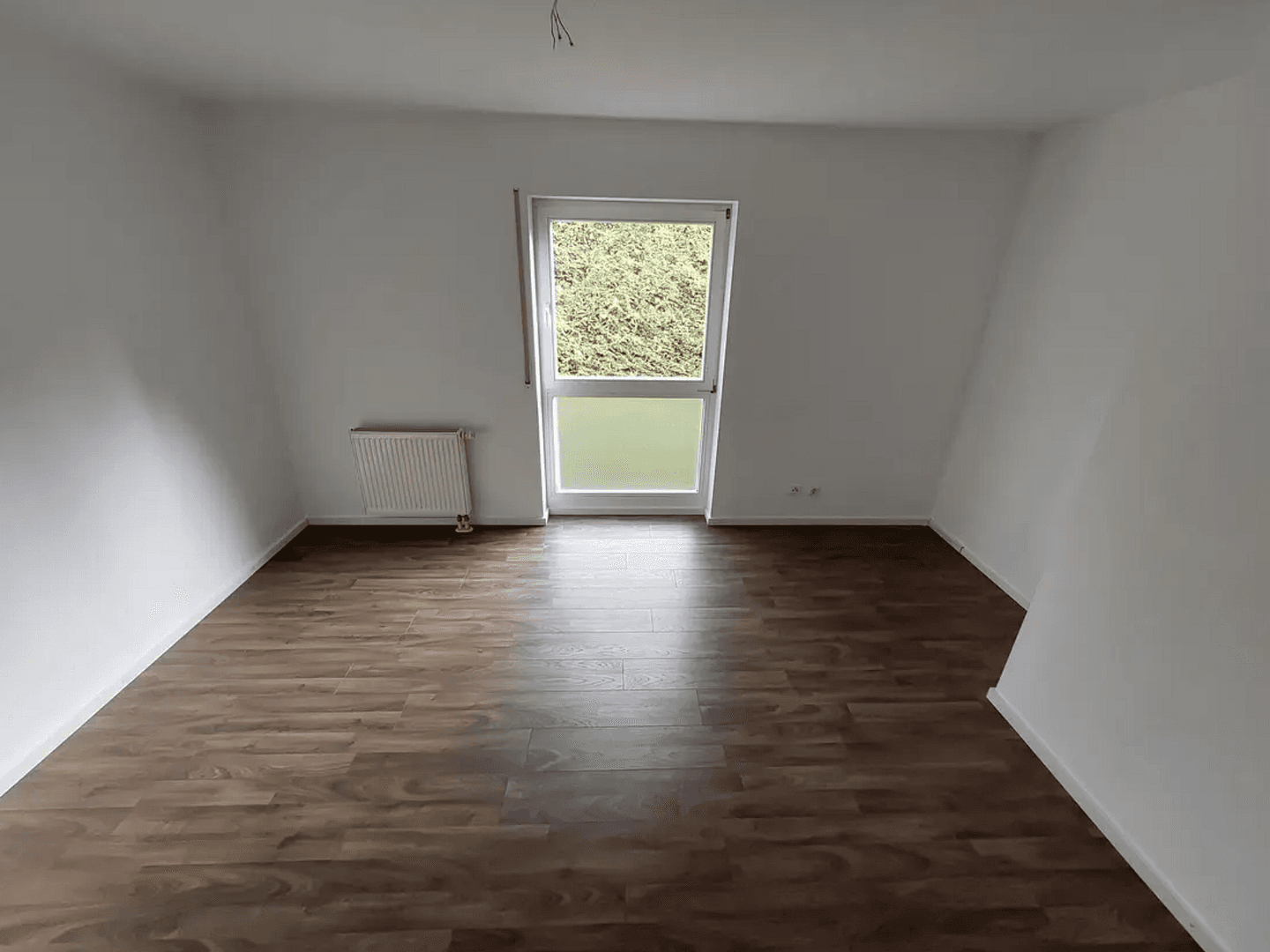 Pronájem bytu 2+1 73 m², Spitalweg 4a, Meiningen, Durynsko Pronájem bytu 2+1 73 m², Spitalweg 4a, Meiningen, Durynsko