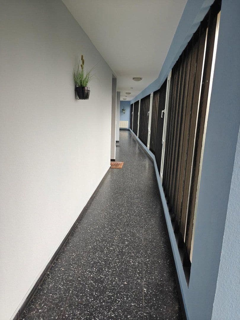 Pronájem bytu 1+1 30 m², Volhardstraße 10, Leverkusen, Severní Porýní-Vestfálsko Pronájem bytu 1+1 30 m², Volhardstraße 10, Leverkusen, Severní Porýní-Vestfálsko