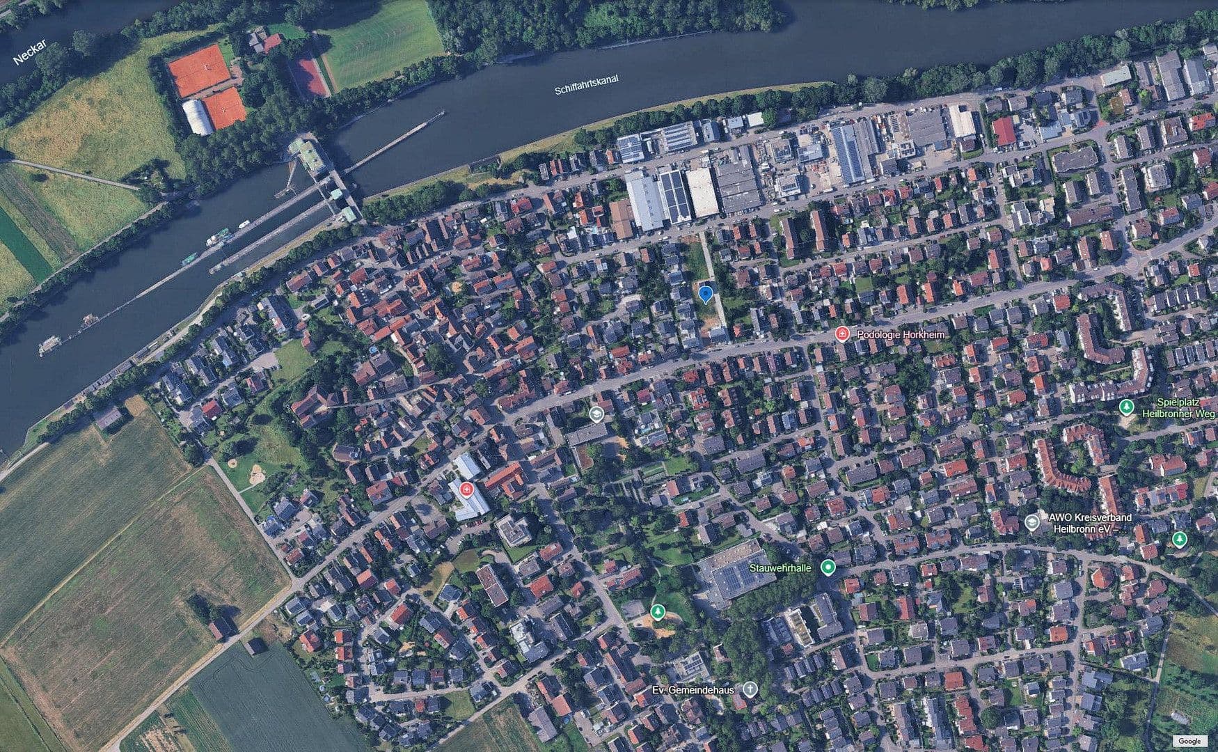 Prodej pozemku 426 m², Hohenloher Str. 23/2, Heilbronn-Horkheim, Bádensko-Württembersko Prodej pozemku 426 m², Hohenloher Str. 23/2, Heilbronn-Horkheim, Bádensko-Württembersko