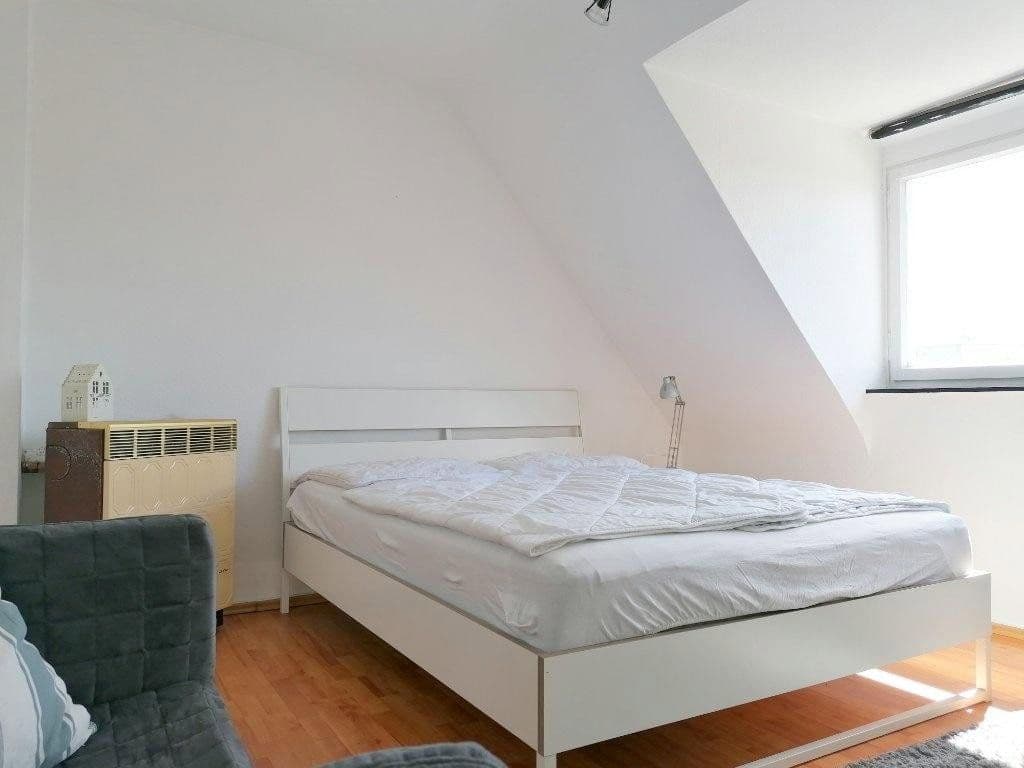 Pronájem bytu 1+1 35 m², Äußere Laufer Gasse 20, Nürnberg, Bavorsko Pronájem bytu 1+1 35 m², Äußere Laufer Gasse 20, Nürnberg, Bavorsko