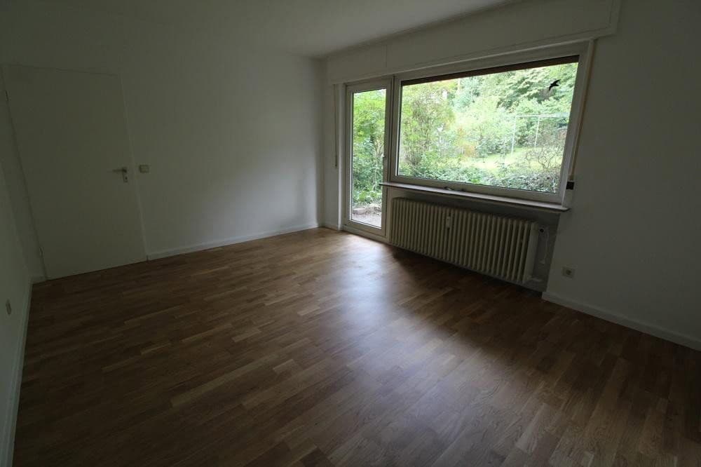 Pronájem bytu 3+1 104 m², Frankensteinerstr. 146, Darmstadt - Eberstadt, Hessen Pronájem bytu 3+1 104 m², Frankensteinerstr. 146, Darmstadt - Eberstadt, Hessen