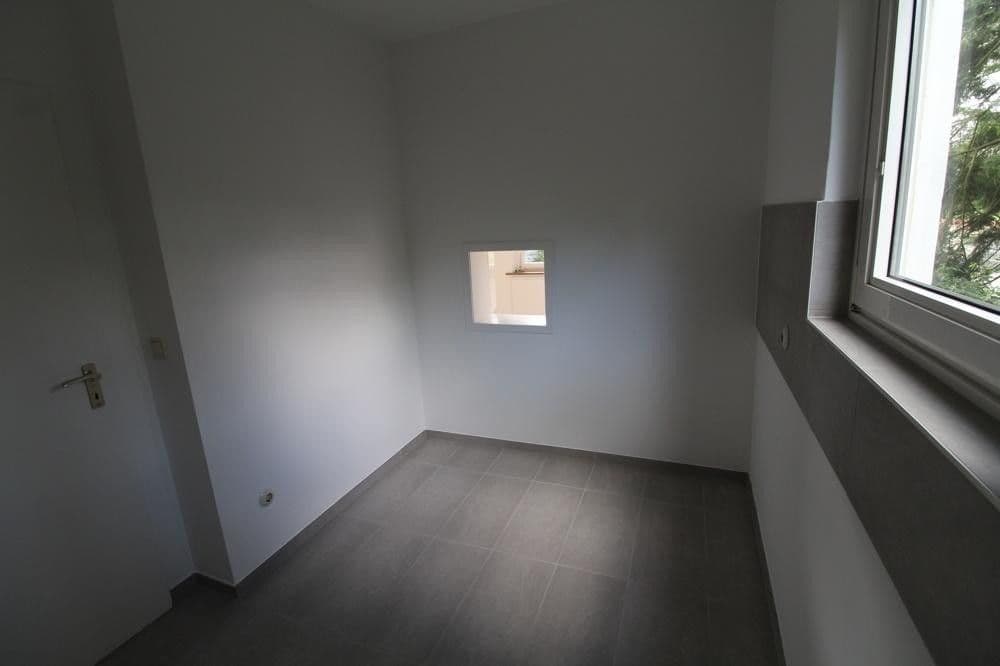 Pronájem bytu 3+1 104 m², Frankensteinerstr. 146, Darmstadt - Eberstadt, Hessen Pronájem bytu 3+1 104 m², Frankensteinerstr. 146, Darmstadt - Eberstadt, Hessen