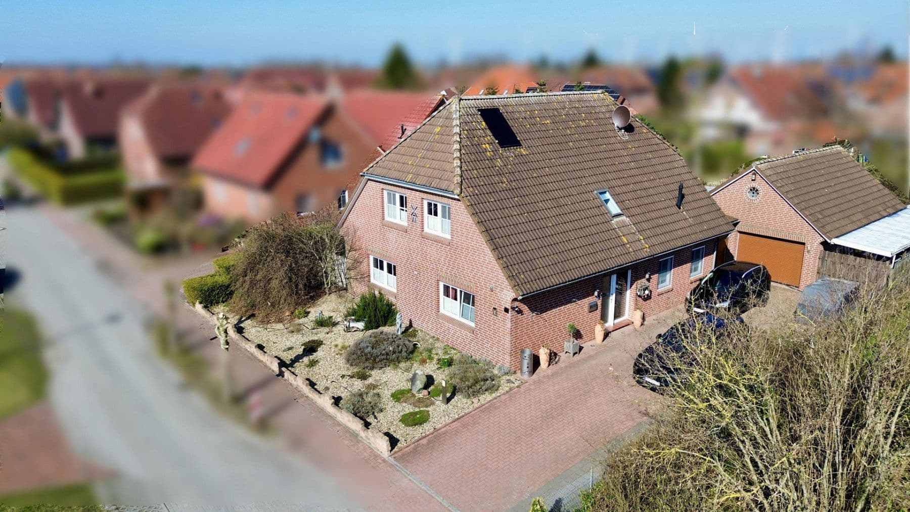 Prodej domu 160 m², pozemek 797 m², Westerholt, Dolní Sasko Prodej domu 160 m², pozemek 797 m², Westerholt, Dolní Sasko