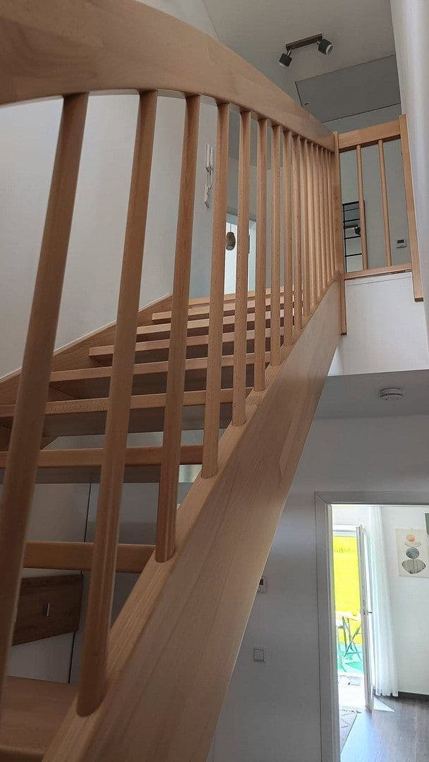 Prodej domu 112 m², pozemek 439 m², Haiterbach, Bádensko-Württembersko Prodej domu 112 m², pozemek 439 m², Haiterbach, Bádensko-Württembersko