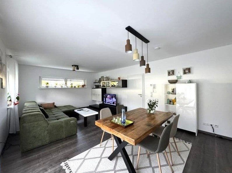 Prodej domu 112 m², pozemek 439 m², Haiterbach, Bádensko-Württembersko Prodej domu 112 m², pozemek 439 m², Haiterbach, Bádensko-Württembersko