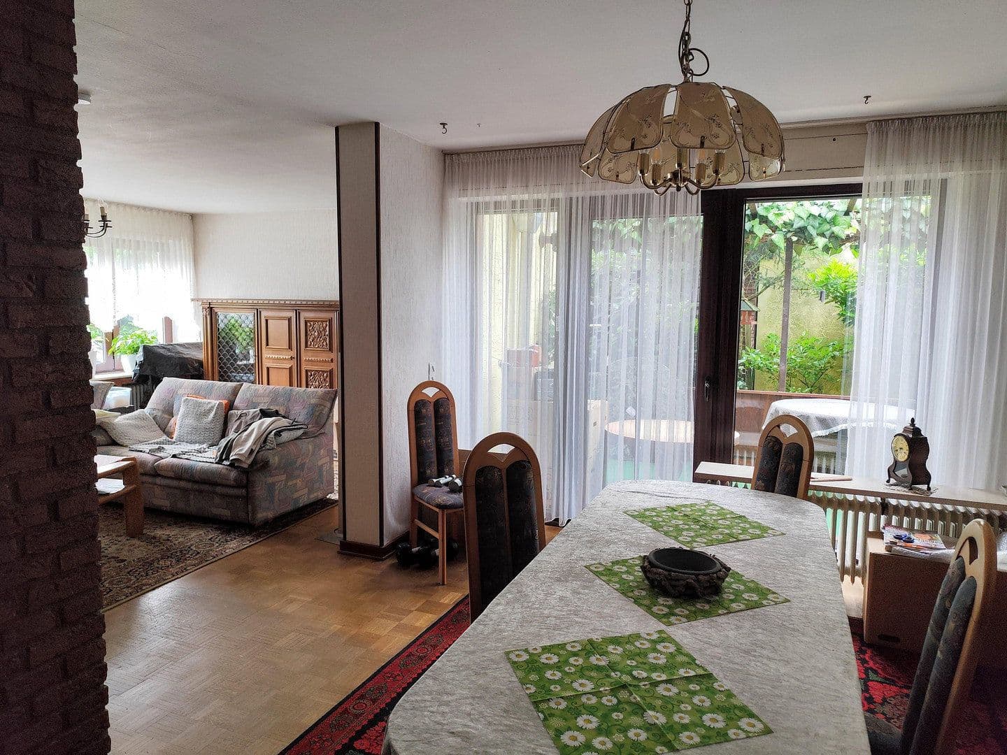 Prodej domu 235 m², pozemek 909 m², Forststr. 73, Köln, Severní Porýní-Vestfálsko Prodej domu 235 m², pozemek 909 m², Forststr. 73, Köln, Severní Porýní-Vestfálsko