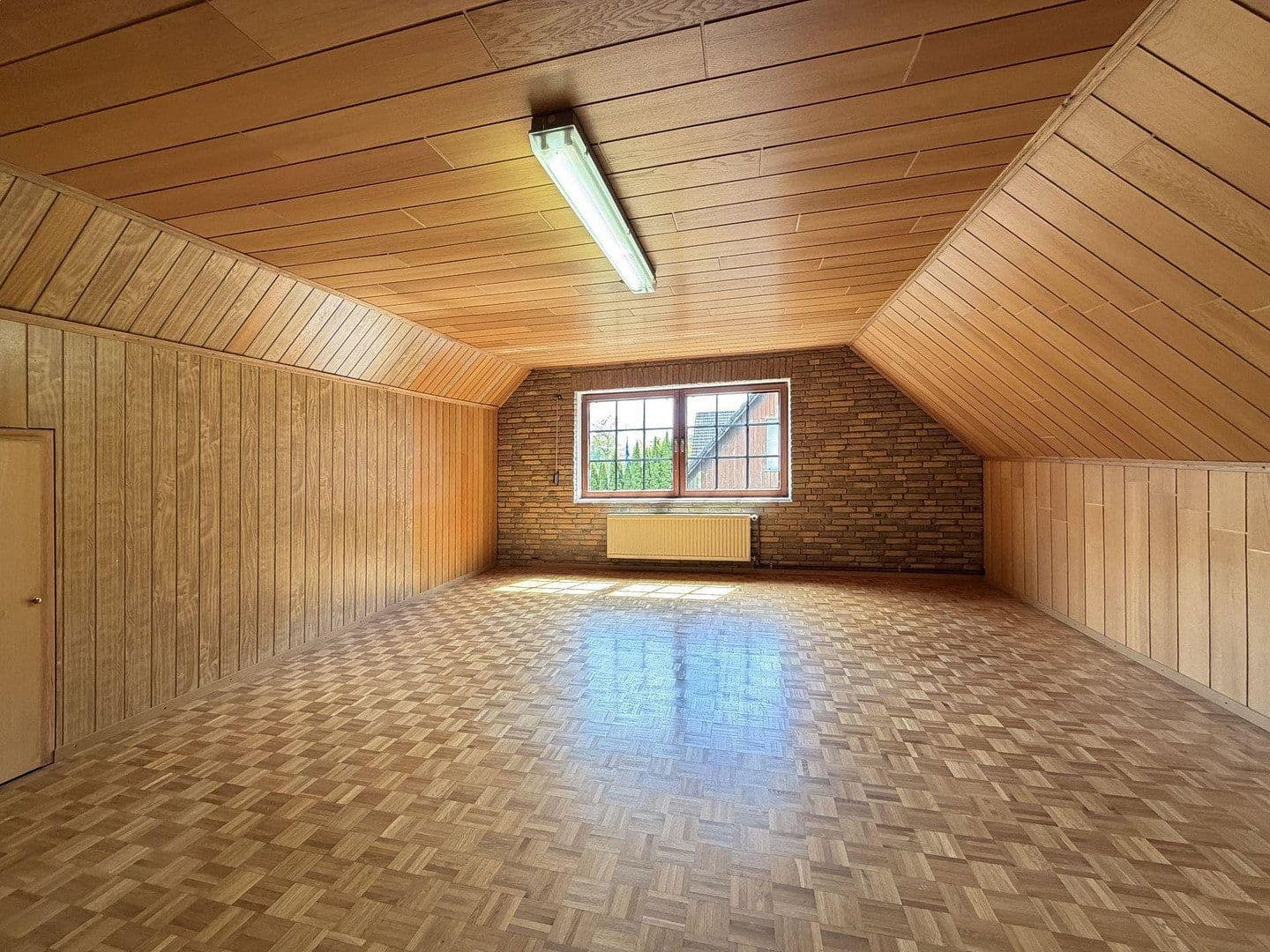 Prodej domu 183 m², pozemek 728 m², Lindewitt, Šlesvicko-Holštýnsko Prodej domu 183 m², pozemek 728 m², Lindewitt, Šlesvicko-Holštýnsko
