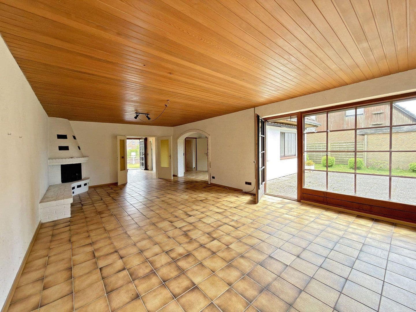 Prodej domu 183 m², pozemek 728 m², Lindewitt, Šlesvicko-Holštýnsko Prodej domu 183 m², pozemek 728 m², Lindewitt, Šlesvicko-Holštýnsko