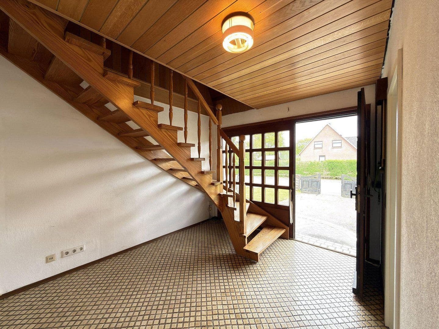 Prodej domu 183 m², pozemek 728 m², Lindewitt, Šlesvicko-Holštýnsko Prodej domu 183 m², pozemek 728 m², Lindewitt, Šlesvicko-Holštýnsko