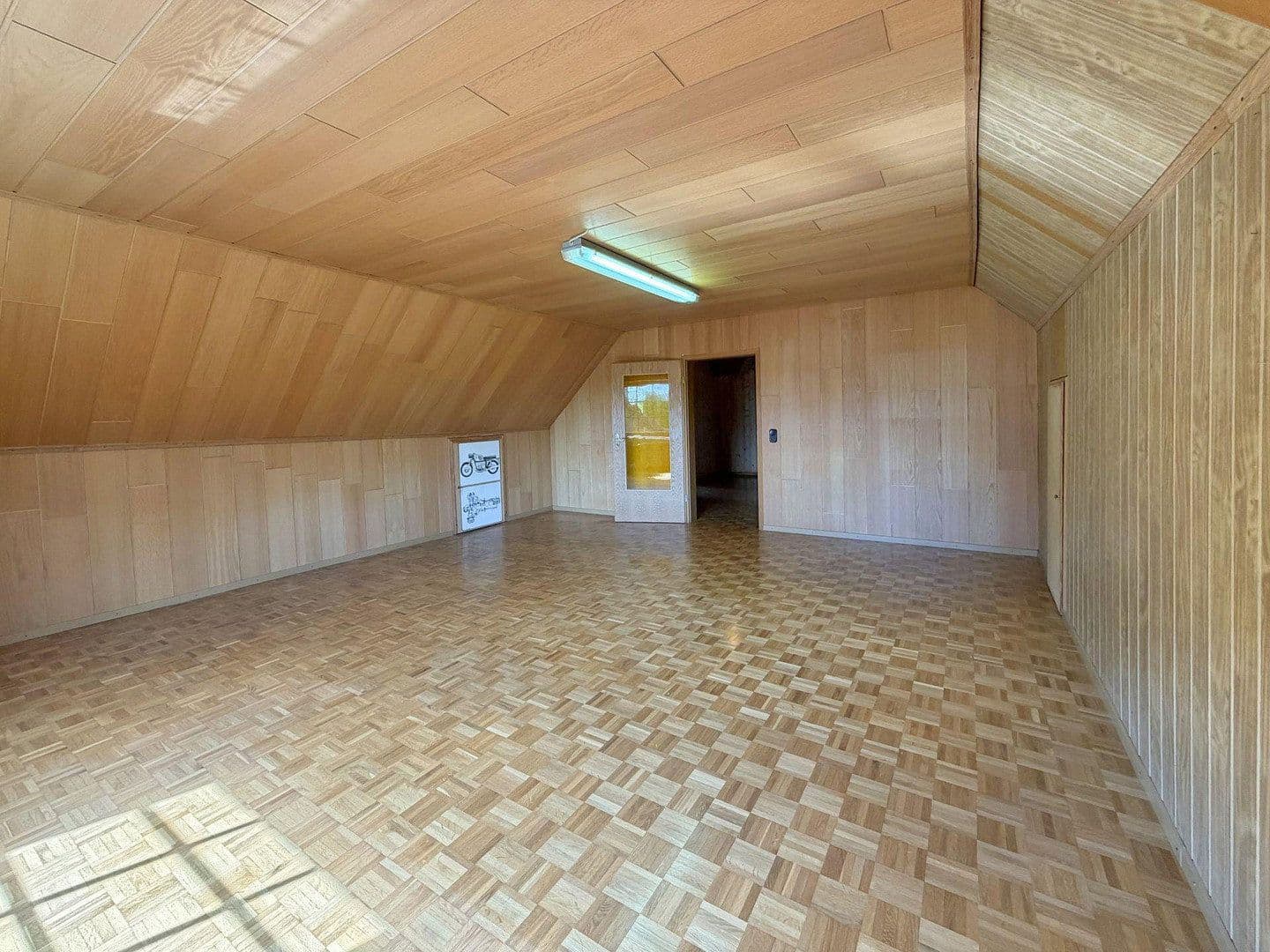 Prodej domu 183 m², pozemek 728 m², Lindewitt, Šlesvicko-Holštýnsko Prodej domu 183 m², pozemek 728 m², Lindewitt, Šlesvicko-Holštýnsko