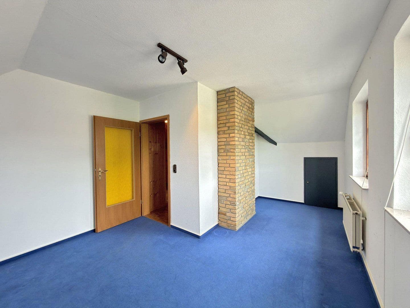 Prodej domu 183 m², pozemek 728 m², Lindewitt, Šlesvicko-Holštýnsko Prodej domu 183 m², pozemek 728 m², Lindewitt, Šlesvicko-Holštýnsko