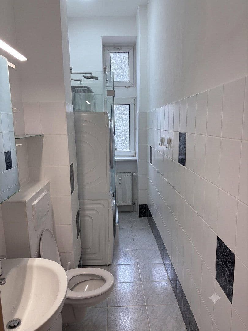 Pronájem bytu 3+1 65 m², Berlinerstraße 241, Offenbach, Hessen Pronájem bytu 3+1 65 m², Berlinerstraße 241, Offenbach, Hessen