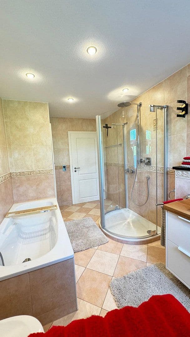 Pronájem bytu 2+1 57 m², Hegelstrasse.1, Cvikov, Sasko Pronájem bytu 2+1 57 m², Hegelstrasse.1, Cvikov, Sasko