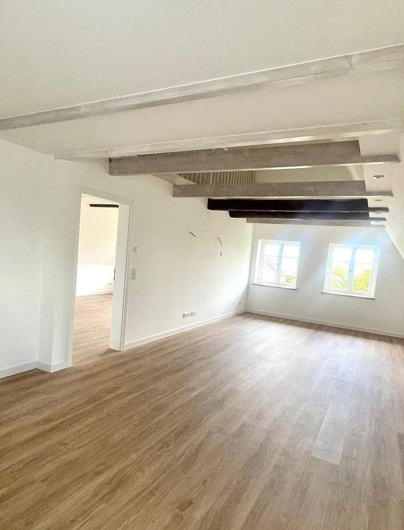 Pronájem bytu 4+1 124 m², Hollern-Twielenfleth, Dolní Sasko Pronájem bytu 4+1 124 m², Hollern-Twielenfleth, Dolní Sasko