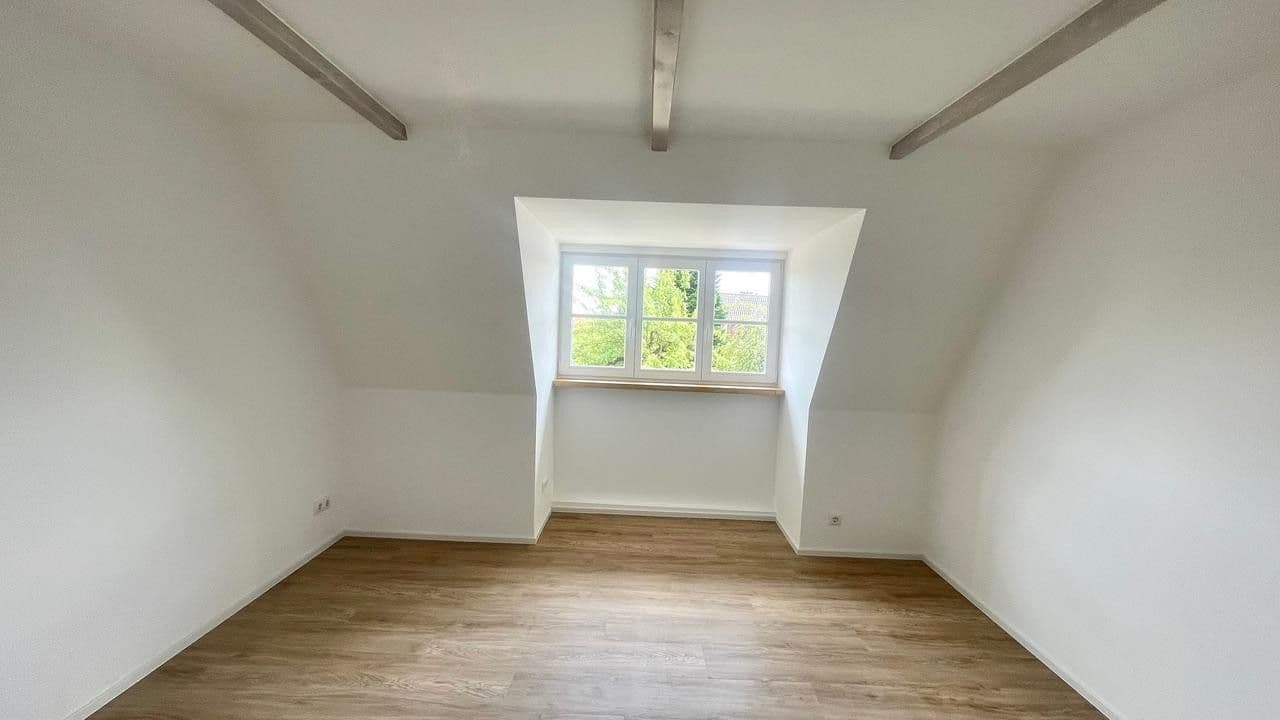 Pronájem bytu 4+1 124 m², Hollern-Twielenfleth, Dolní Sasko Pronájem bytu 4+1 124 m², Hollern-Twielenfleth, Dolní Sasko