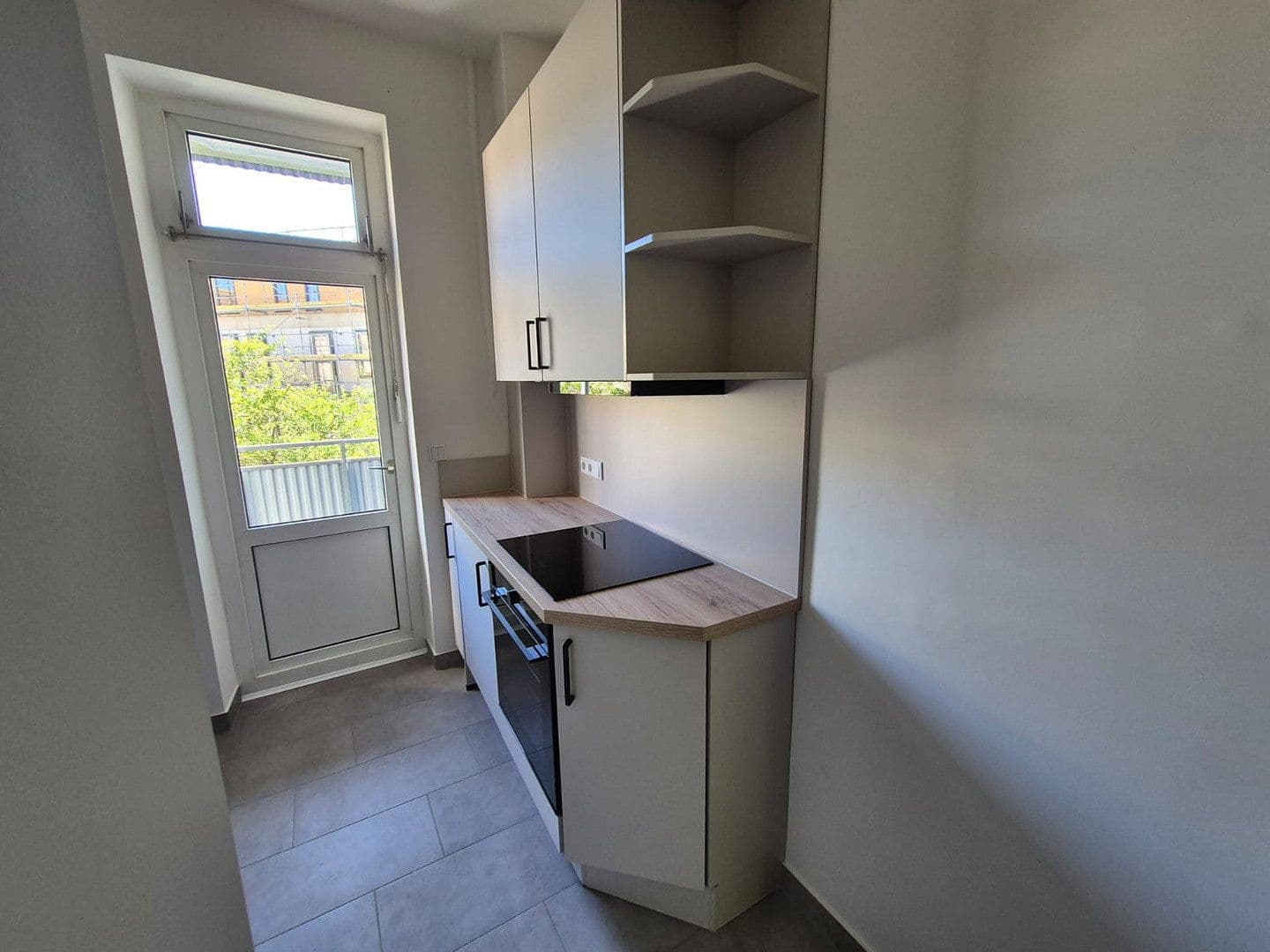 Pronájem bytu 2+1 47 m², Projensdorfer Str. 36, Kiel, Šlesvicko-Holštýnsko Pronájem bytu 2+1 47 m², Projensdorfer Str. 36, Kiel, Šlesvicko-Holštýnsko