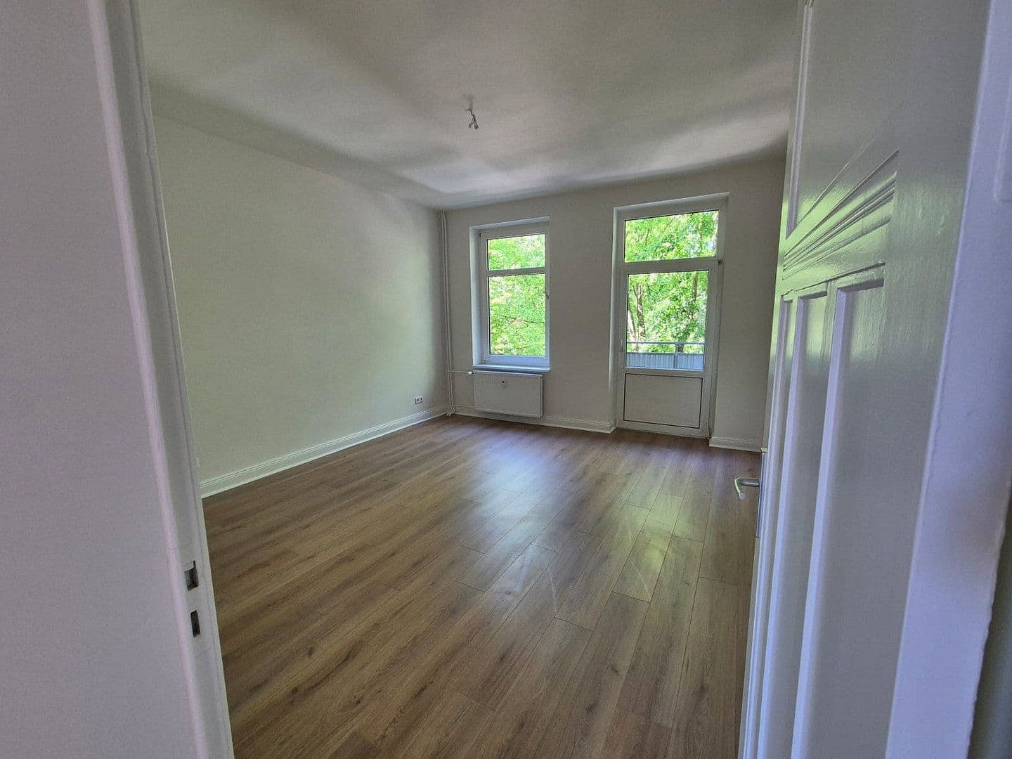 Pronájem bytu 2+1 47 m², Projensdorfer Str. 36, Kiel, Šlesvicko-Holštýnsko Pronájem bytu 2+1 47 m², Projensdorfer Str. 36, Kiel, Šlesvicko-Holštýnsko