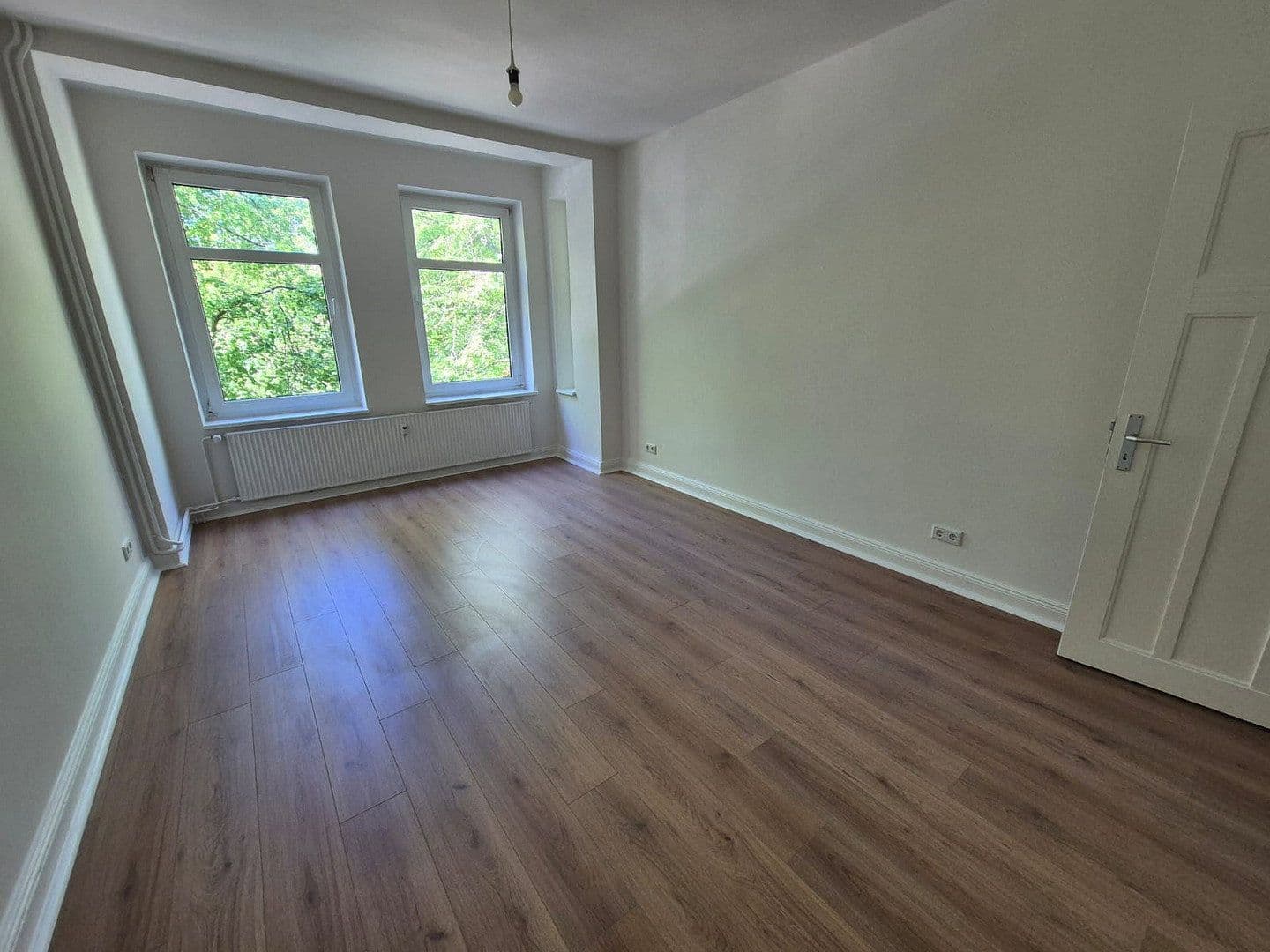 Pronájem bytu 2+1 47 m², Projensdorfer Str. 36, Kiel, Šlesvicko-Holštýnsko Pronájem bytu 2+1 47 m², Projensdorfer Str. 36, Kiel, Šlesvicko-Holštýnsko