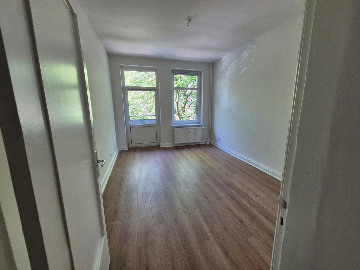 Pronájem bytu 2+1 47 m², Projensdorfer Str. 36, Kiel, Šlesvicko-Holštýnsko Pronájem bytu 2+1 47 m², Projensdorfer Str. 36, Kiel, Šlesvicko-Holštýnsko