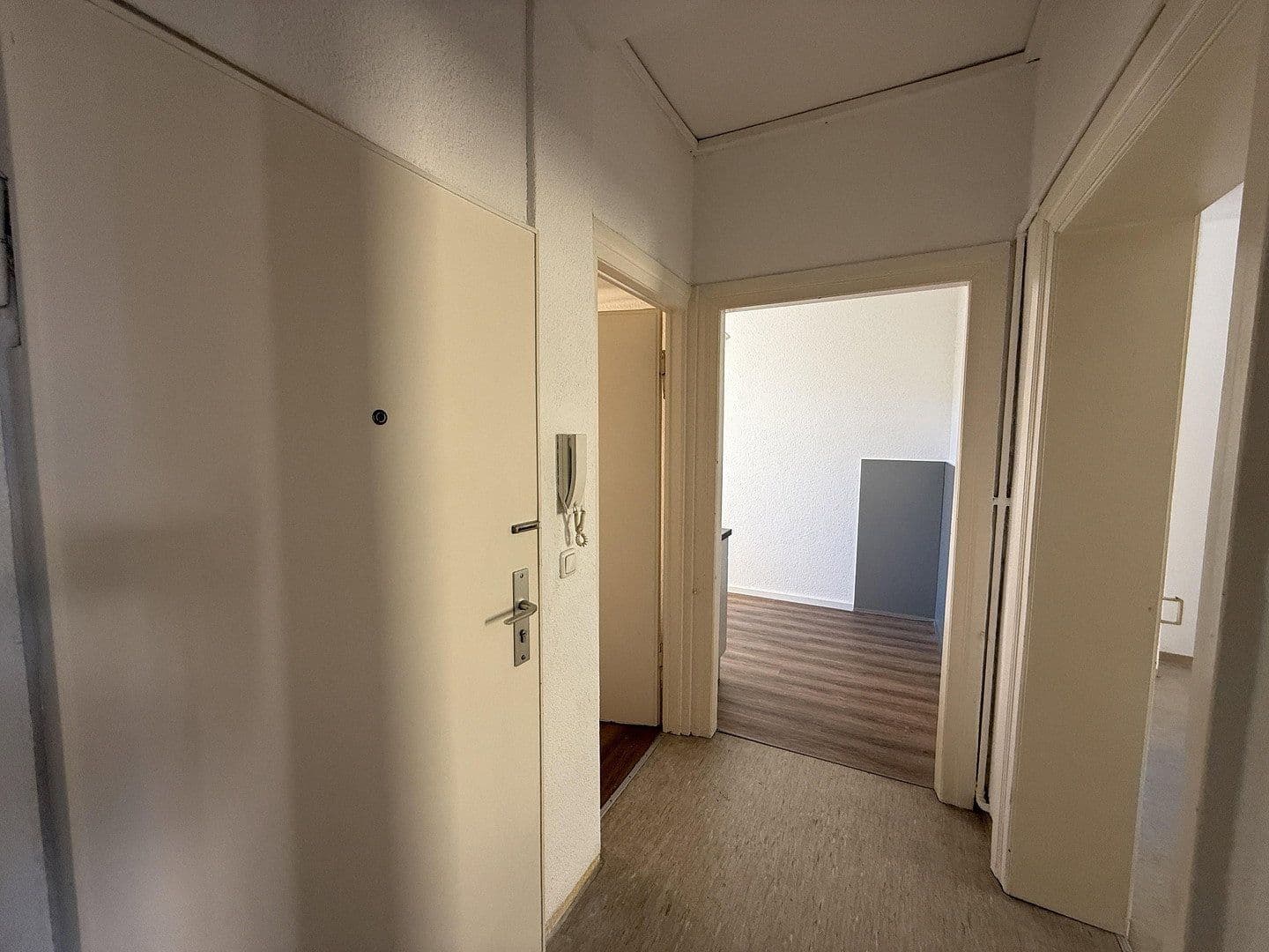 Prodej bytu 2+1 46 m², Augsburg, Bavorsko Prodej bytu 2+1 46 m², Augsburg, Bavorsko