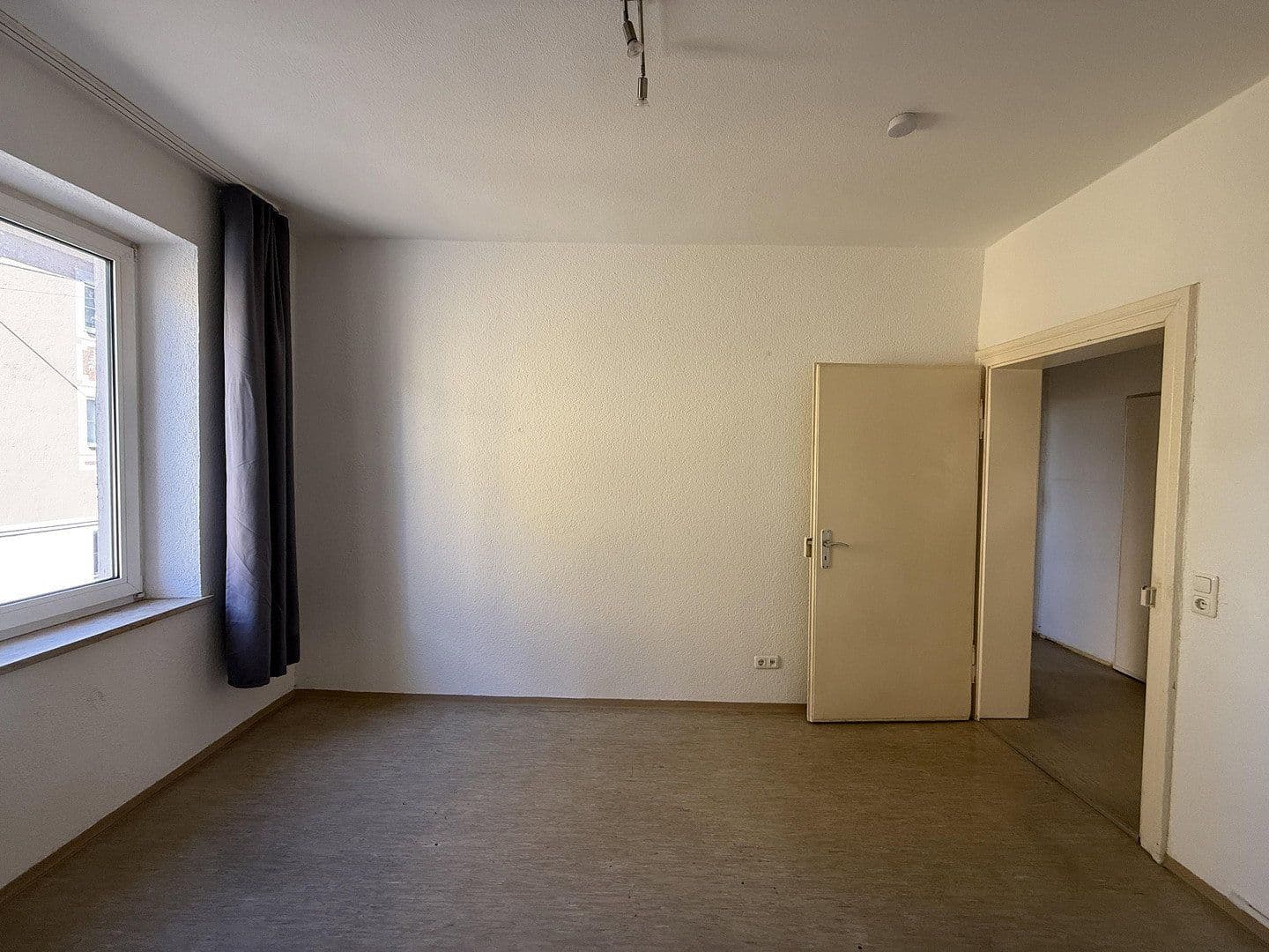 Prodej bytu 2+1 46 m², Augsburg, Bavorsko Prodej bytu 2+1 46 m², Augsburg, Bavorsko