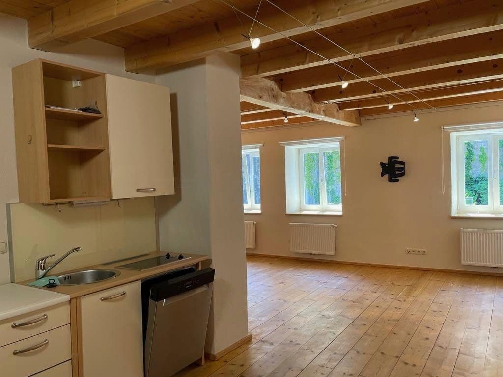 Pronájem bytu 1+1 35 m², Frauenberg 9, Krems, Dolní Rakousko Pronájem bytu 1+1 35 m², Frauenberg 9, Krems, Dolní Rakousko