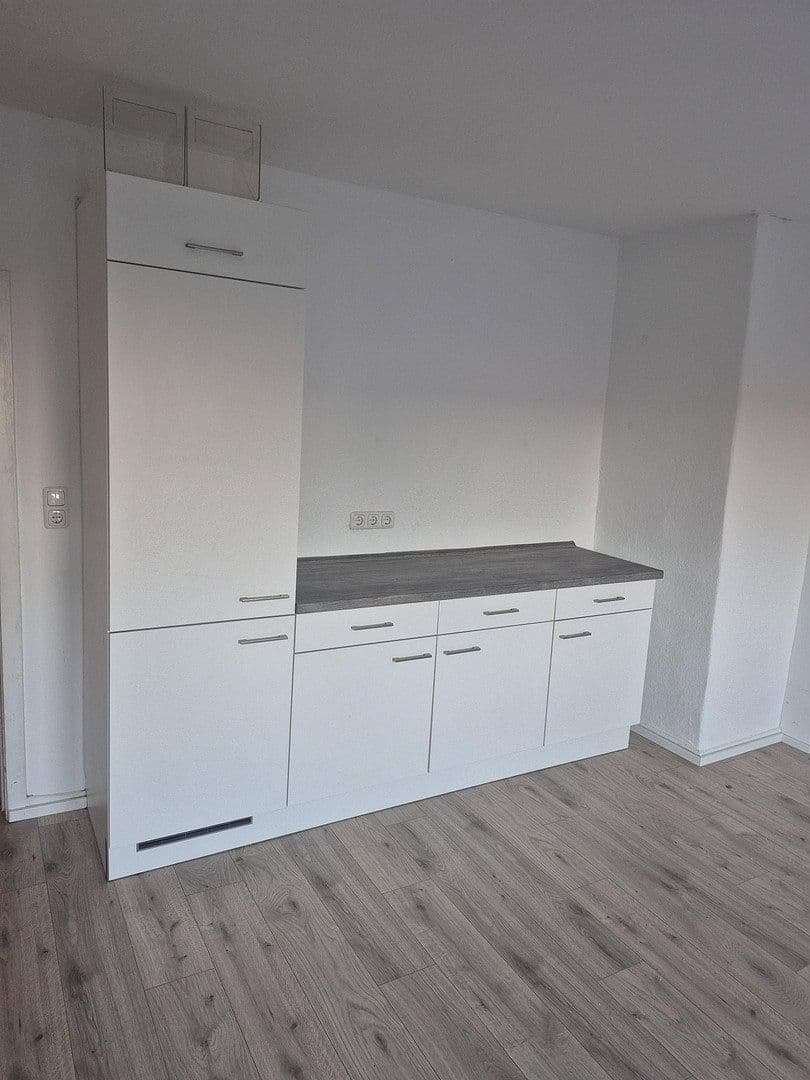 Pronájem bytu 5+1 160 m², Dorfstraße 20, Siebenbäumen, Šlesvicko-Holštýnsko Pronájem bytu 5+1 160 m², Dorfstraße 20, Siebenbäumen, Šlesvicko-Holštýnsko
