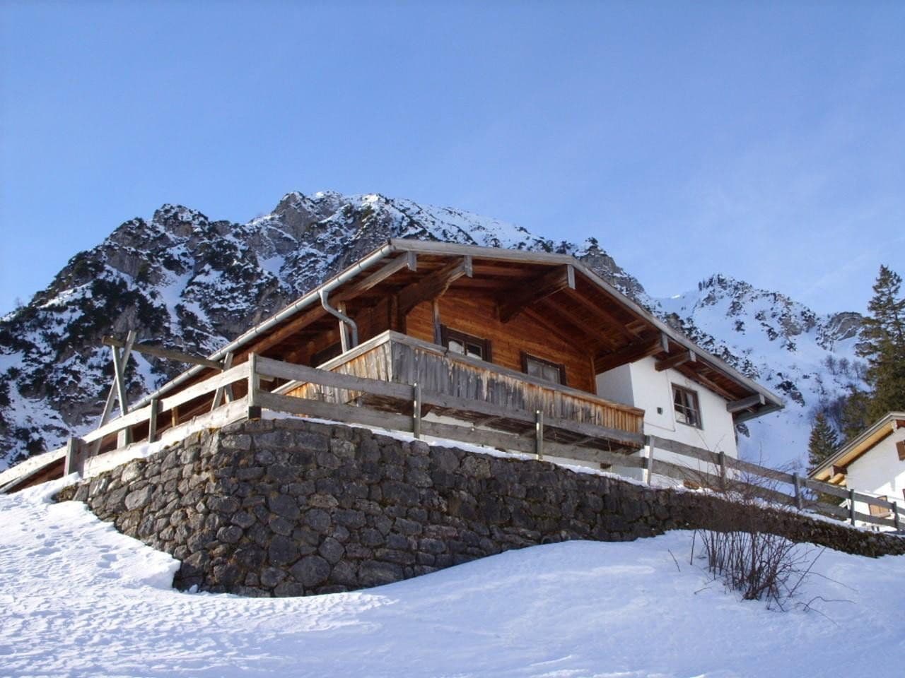 Prodej nebytového prostoru 935 m², Wuhrstein 17, Schleching, Bavorsko Prodej nebytového prostoru 935 m², Wuhrstein 17, Schleching, Bavorsko