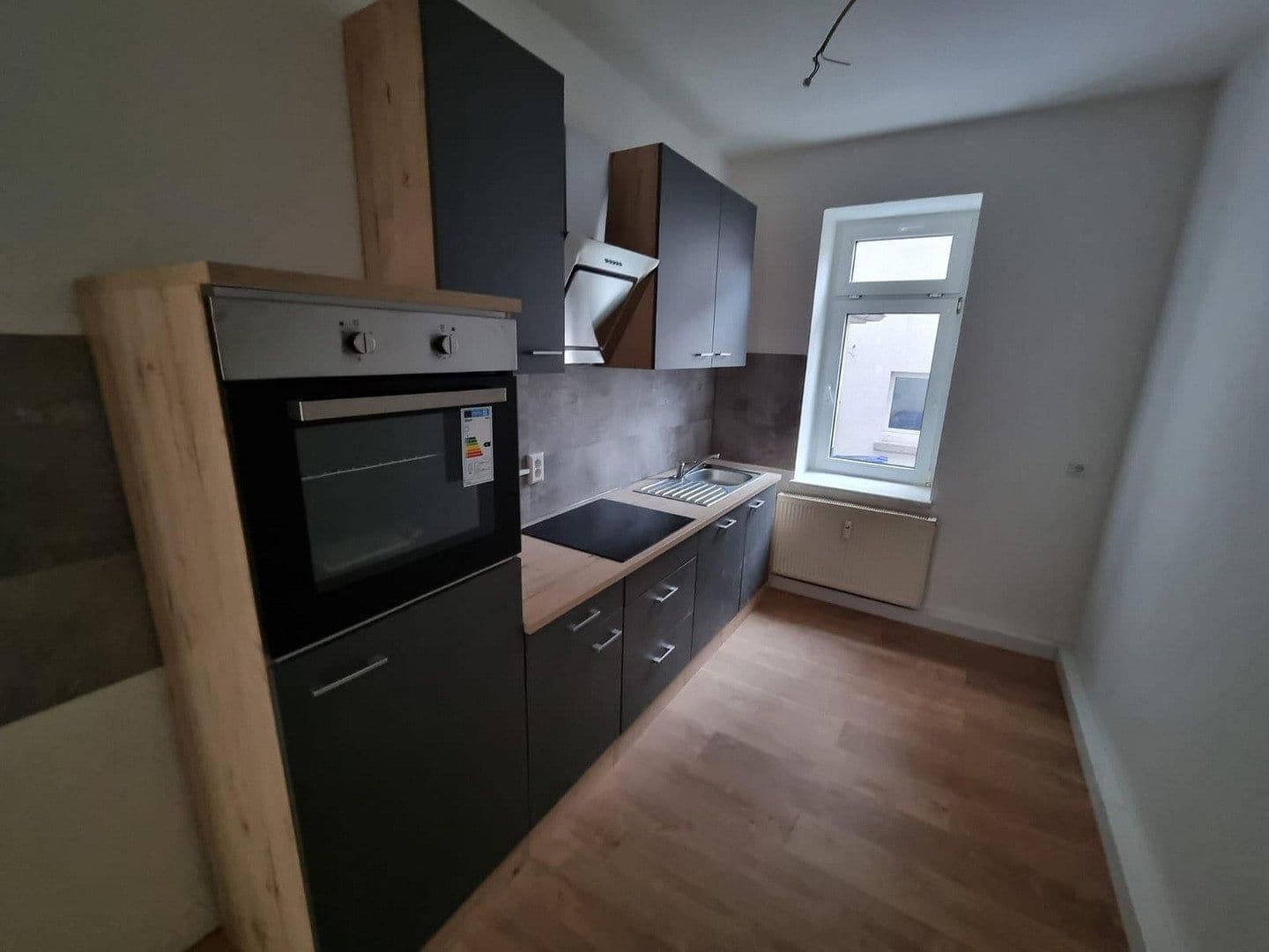 Pronájem bytu 1+1 43 m², Arnstadt, Durynsko Pronájem bytu 1+1 43 m², Arnstadt, Durynsko