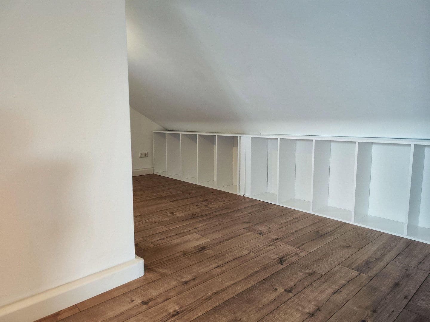 Prodej bytu 2+1 54 m², Adalbert-Stifter-Str. 1, Deggendorf, Bavorsko Prodej bytu 2+1 54 m², Adalbert-Stifter-Str. 1, Deggendorf, Bavorsko