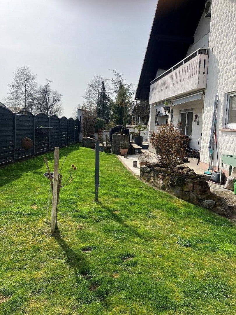 Prodej bytu 5+kk 145 m², Wyhl, Bádensko-Württembersko Prodej bytu 5+kk 145 m², Wyhl, Bádensko-Württembersko