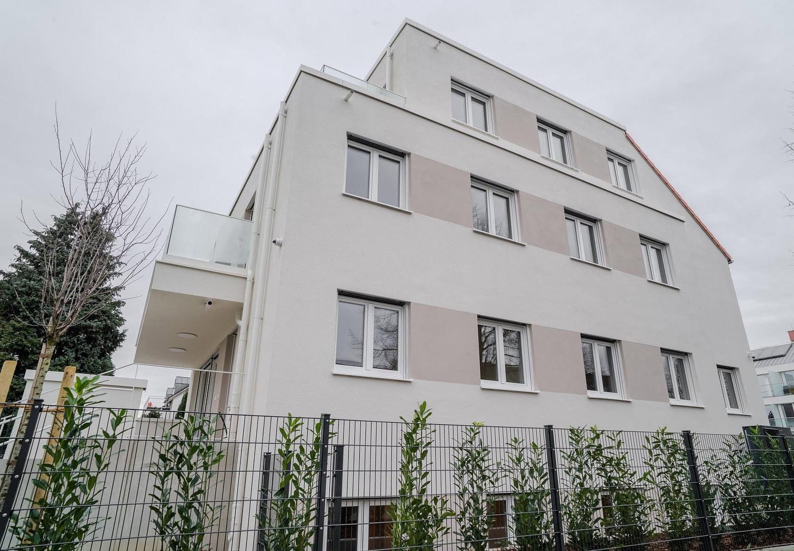 Pronájem bytu 3+1 105 m², An den Postwiesen 1, Frankfurt am Main, Hessen Pronájem bytu 3+1 105 m², An den Postwiesen 1, Frankfurt am Main, Hessen