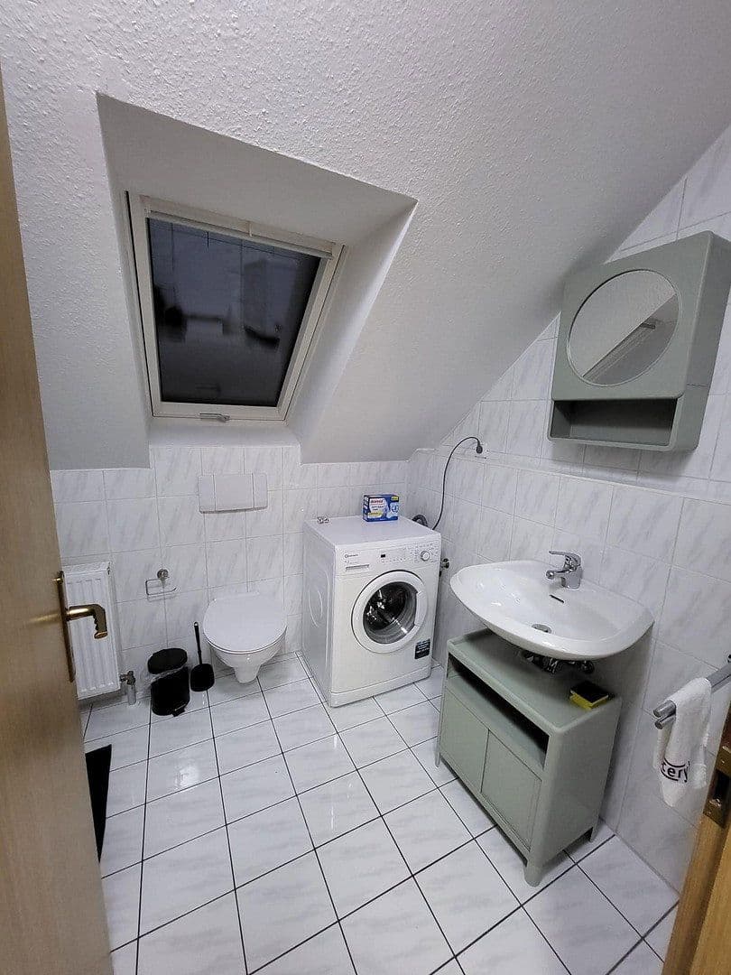 Pronájem bytu 1+1 41 m², Berg b.Neumarkt i.d.OPf., Bavorsko Pronájem bytu 1+1 41 m², Berg b.Neumarkt i.d.OPf., Bavorsko