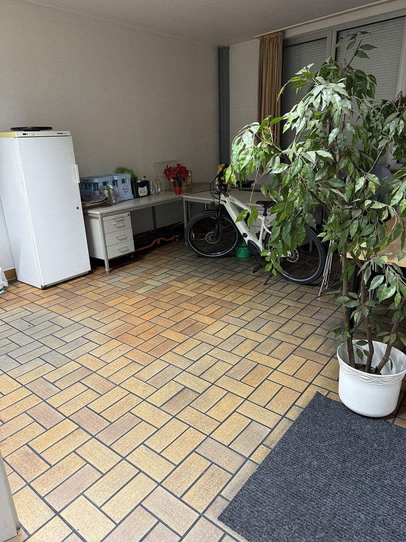 Pronájem nebytového prostoru 1.248 m², Oberste Kamp 7, Velbert, Severní Porýní-Vestfálsko Pronájem nebytového prostoru 1.248 m², Oberste Kamp 7, Velbert, Severní Porýní-Vestfálsko