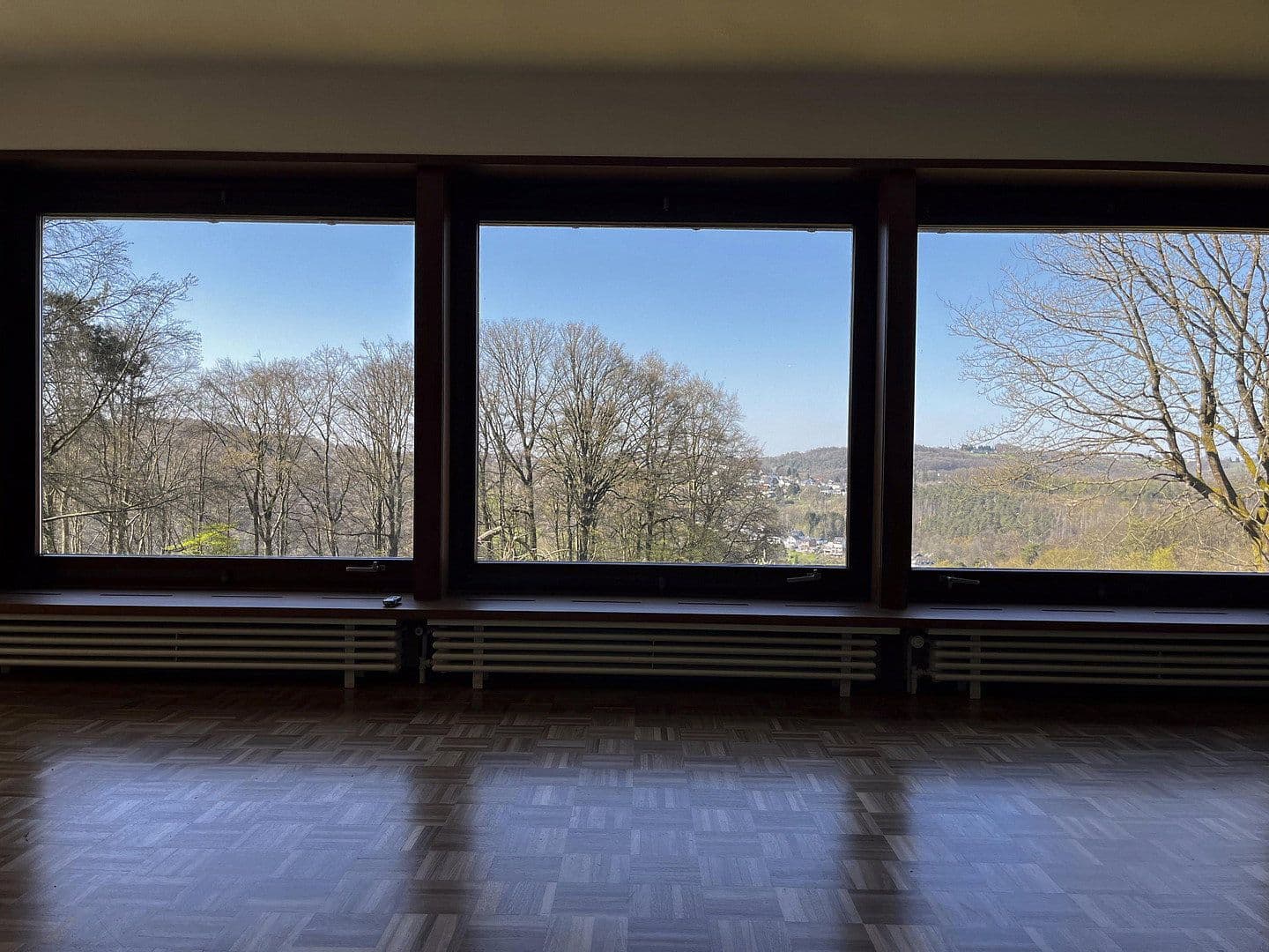 Prodej domu 347 m², pozemek 2.550 m², Overath, Severní Porýní-Vestfálsko Prodej domu 347 m², pozemek 2.550 m², Overath, Severní Porýní-Vestfálsko