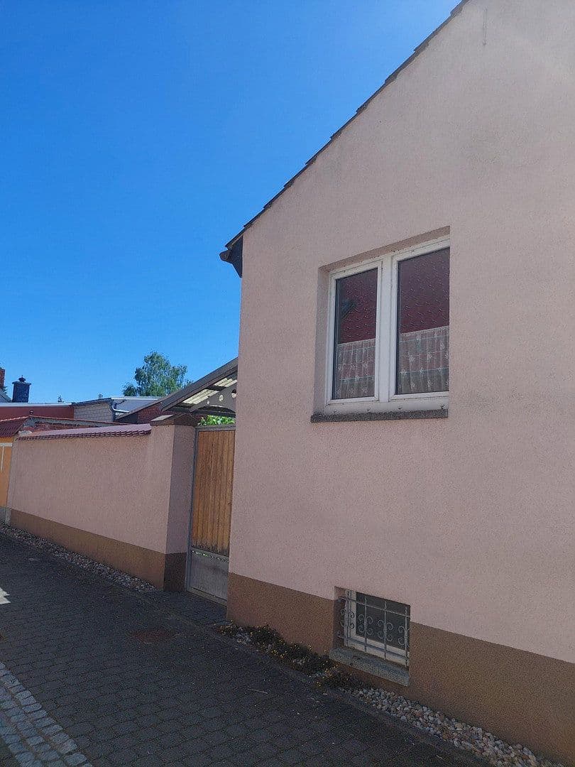 Prodej domu 85 m², pozemek 233 m², Zerbst/Anhalt, Sasko-Anhaltsko Prodej domu 85 m², pozemek 233 m², Zerbst/Anhalt, Sasko-Anhaltsko