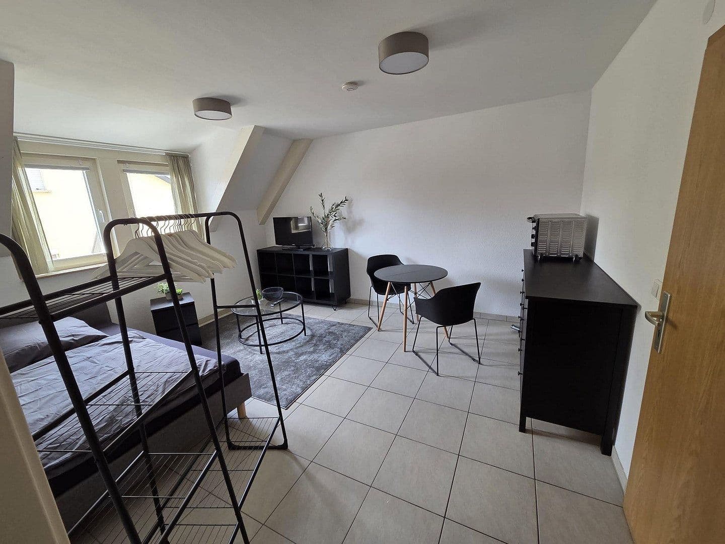 Pronájem bytu 1+1 22 m², Heilbronn, Bádensko-Württembersko Pronájem bytu 1+1 22 m², Heilbronn, Bádensko-Württembersko