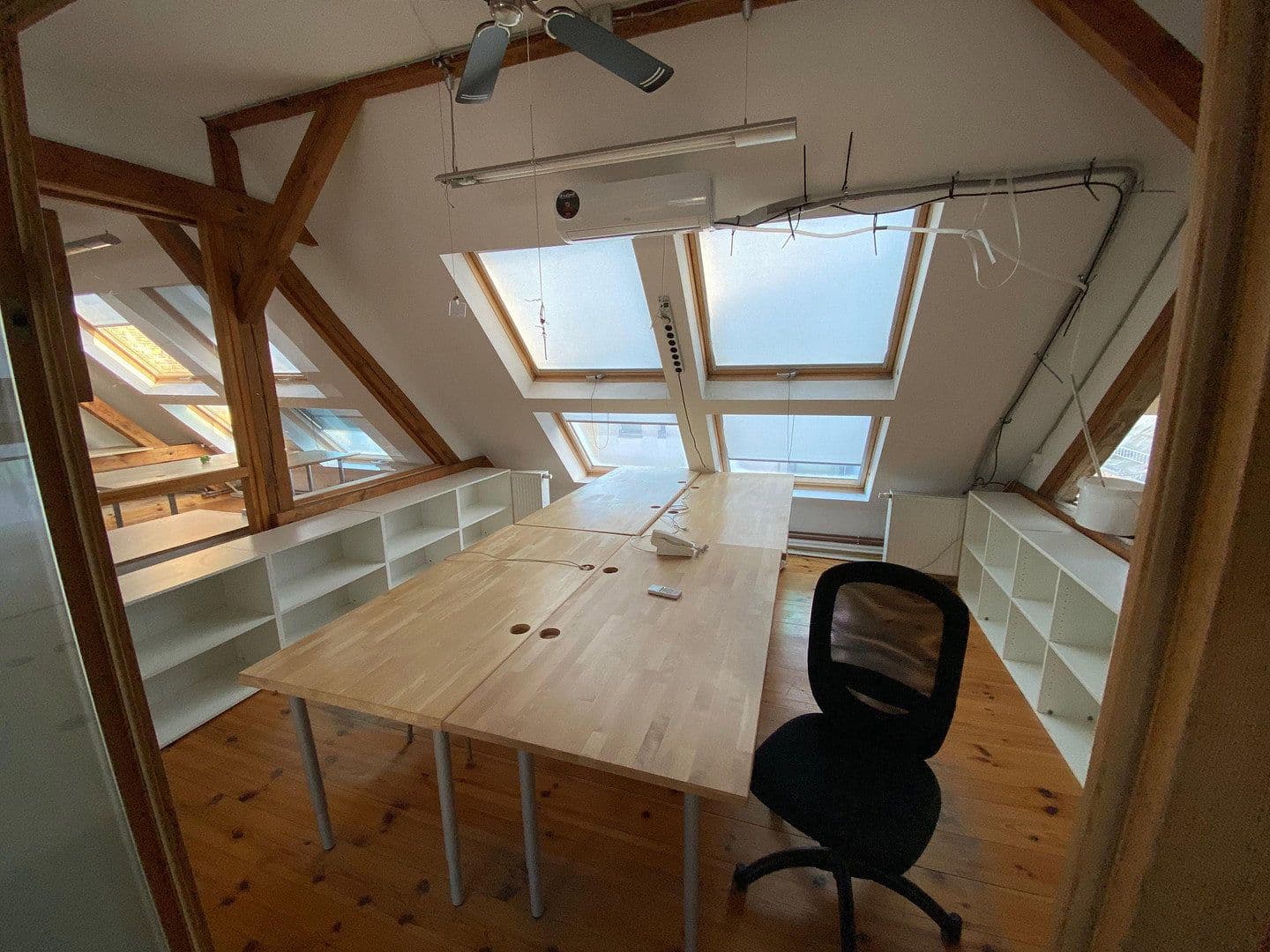 Prodej bytu 7+1 205 m², Berlin, Berlín Prodej bytu 7+1 205 m², Berlin, Berlín