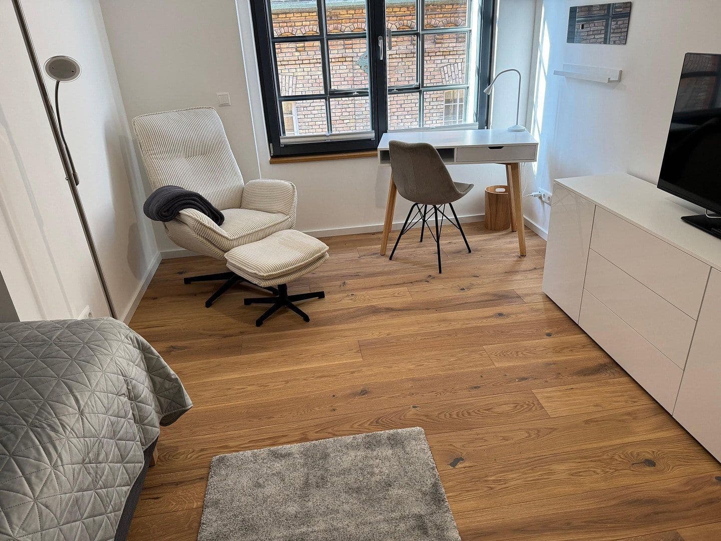 Pronájem bytu 1+1 25 m², Finkstraße 5, Lüneburg, Dolní Sasko Pronájem bytu 1+1 25 m², Finkstraße 5, Lüneburg, Dolní Sasko