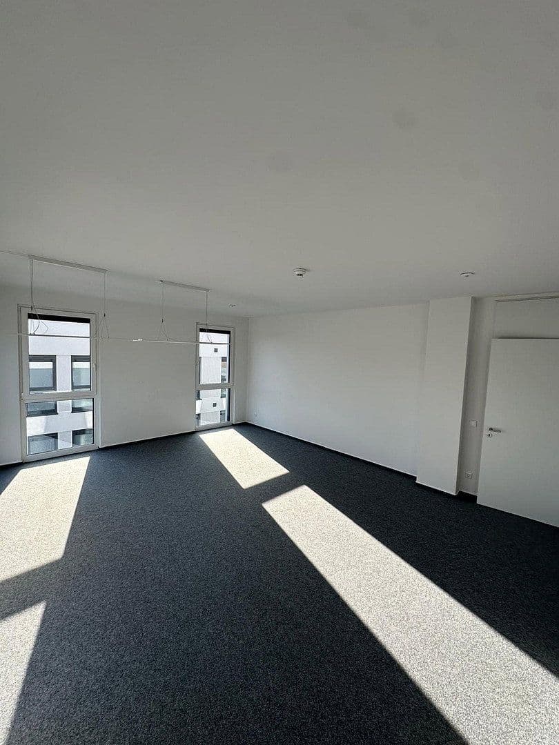 Pronájem kanceláře 300 m², Friedhofstr. 171, Bielefeld, Severní Porýní-Vestfálsko Pronájem kanceláře 300 m², Friedhofstr. 171, Bielefeld, Severní Porýní-Vestfálsko