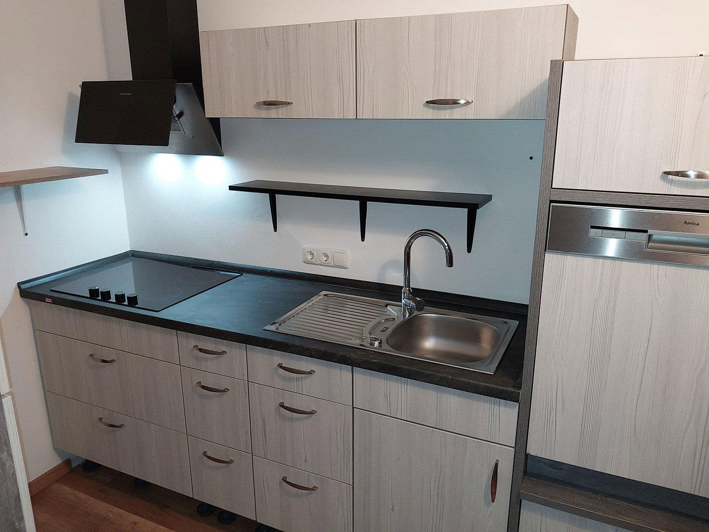 Pronájem bytu 3+1 66 m², Lorch, Hessen Pronájem bytu 3+1 66 m², Lorch, Hessen