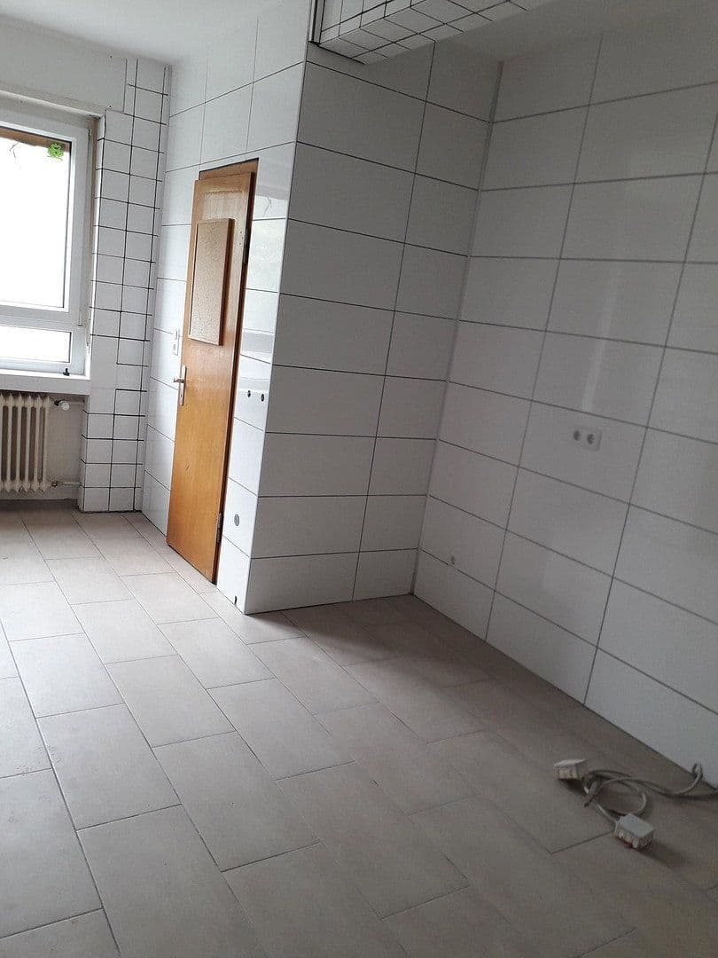 Pronájem nebytového prostoru 2.169 m², Quellenweg 4, Gilserberg, Hessen Pronájem nebytového prostoru 2.169 m², Quellenweg 4, Gilserberg, Hessen
