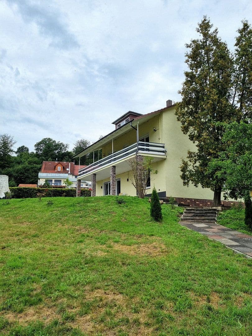 Pronájem nebytového prostoru 2.169 m², Quellenweg 4, Gilserberg, Hessen Pronájem nebytového prostoru 2.169 m², Quellenweg 4, Gilserberg, Hessen