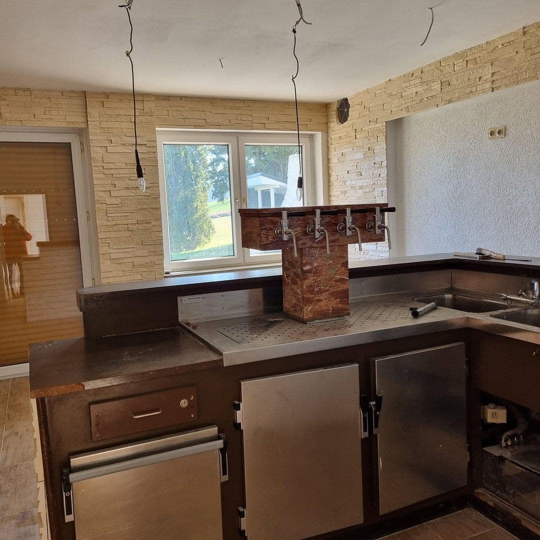 Pronájem nebytového prostoru 2.169 m², Quellenweg 4, Gilserberg, Hessen Pronájem nebytového prostoru 2.169 m², Quellenweg 4, Gilserberg, Hessen